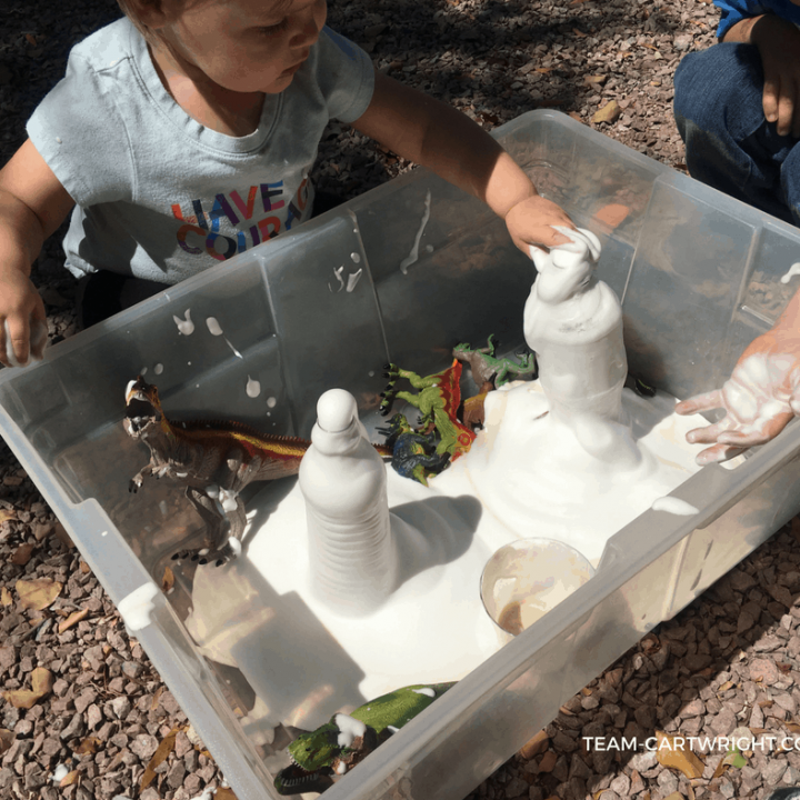 Looking for a fun STEM project to really wow your kids? Try elephant toothpaste. Easy, fun, and safe to play with. This sensory eruption will impress your children and grab their attention. STEM with kids | Preschool Learning Activity | Easy Science Projects #STEM #science #easy #safe #preschool #toddler #learningactivity #scienceproject Team-Cartwright.com