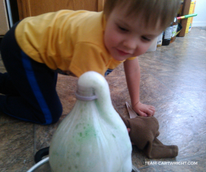 Looking for a fun STEM project to really wow your kids? Try elephant toothpaste. Easy, fun, and safe to play with. This sensory eruption will impress your children and grab their attention. STEM with kids | Preschool Learning Activity | Easy Science Projects #STEM #science #easy #safe #preschool #toddler #learningactivity #scienceproject Team-Cartwright.com