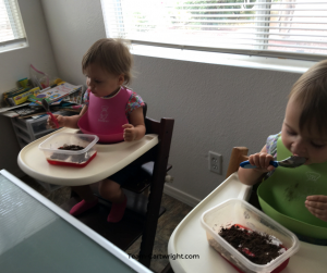 Sensory STEM fun with a tasty archaeological dig. Use Jell-O to create a science project your kids can eat! #STEMactivity #scienceathome #toddlerlearning #preschoollearning #homeschool #birthdaypartyactivity #kidcraft