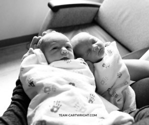 Twin Sleeping Arrangements: Safety and Practicality. Ways for your twins to sleep safely. #twins #newborntwins #infanttwins #twinsleep #twincribs #twinbassinet Team-Cartwright.com