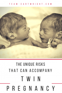 The unique risks of twin pregnancy. Learn the potential complications of identical twin pregnancy and the importance of monitoring during the pregnancy. #risks #pregnant #identical #twins Team-Cartwright.com