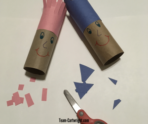 Create an adorable hair cut salon! Toilet paper tubes and construction paper make a fun at home craft that also works cutting skills. #ScissorSkills #CuttingPractice #PreschoolCraft Team-Cartwright.com