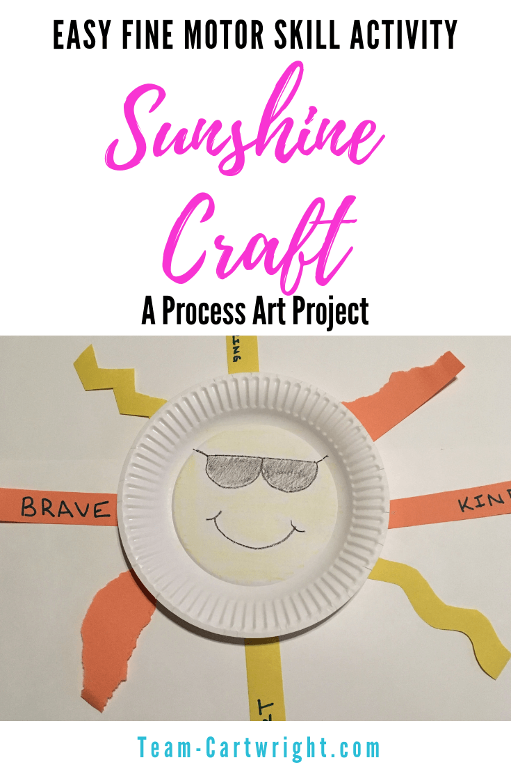 Looking for some simple process art that also builds fine motor skills? This is the project for you! Work on scissor skills, art, and even kindness with this fun sunshine craft activity. #SunshineArt #PreschoolArt #LearningActivity #OpenEndedArt #SummerCraft Team-Cartwright.com